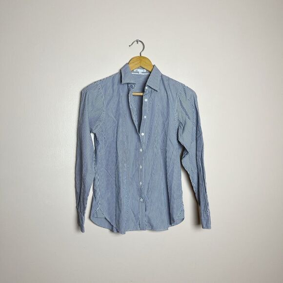 CLEARANCE! GAP Fitted Striped Button Down Shirt Size S EUC - Picture 3 of 6